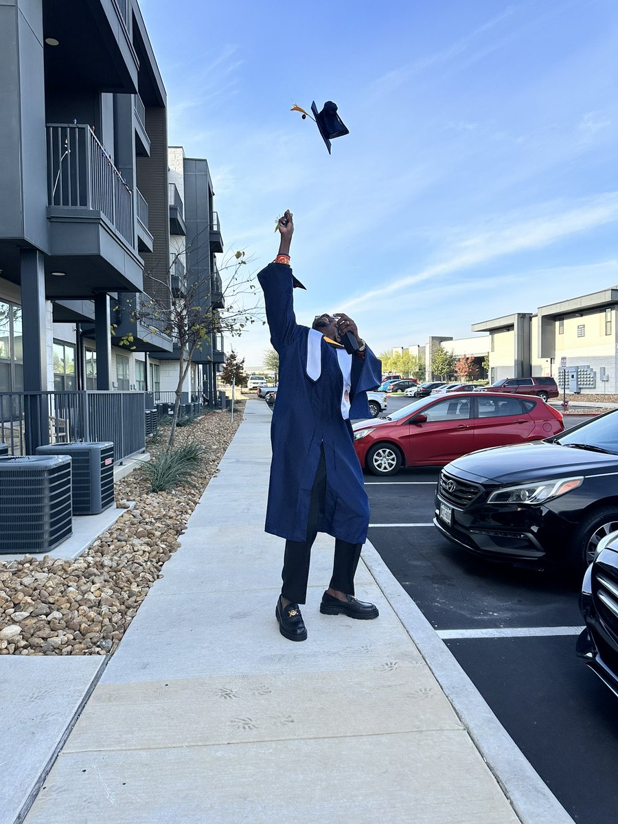 oa_mba's tweet photo. They said the bar was high. I just used it as a launchpad. 🚀 Here’s to the climb—January 2026, we level up again with MBA and Law School. 🎓✨ 
World Class Computer Engineer, Cybersecurity Expert and Data Scientist #ClassOf2025 #UTSA #TheJourneyContinues #Congratulations https://t.co/1viCutdzfU
