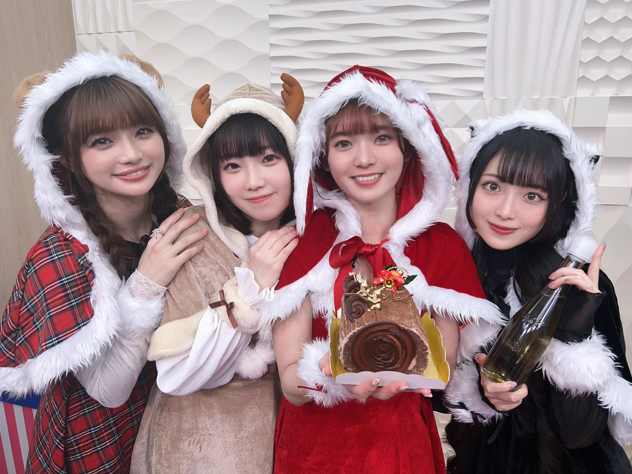 ROSE❣️トレイン付き❣️ブーツクリスマスアレンジ❣️ポインセチア、雪だるま 七瀬つむぎ on X: 