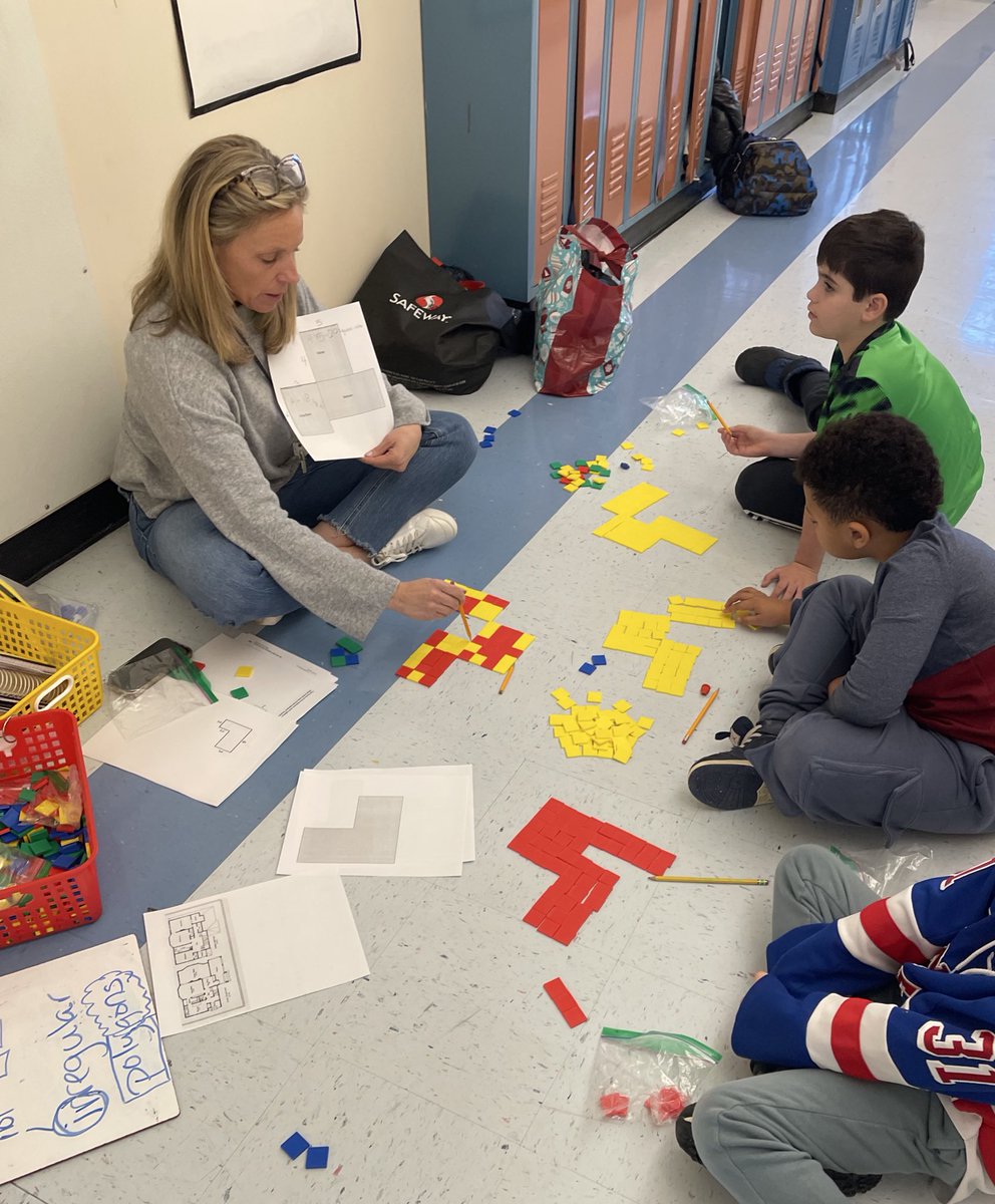 LaurenBird42's tweet photo. #TargetedSmallGroupInstruction at #CosCobSchool #findingarea #irregularpolygons #mathematicalvocabulary #handson #manipulatives @GPSDistrict https://t.co/857ZCZaA7s
