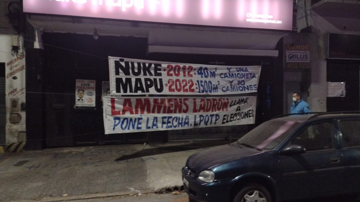¡TREMENDOS LOS DATOS DEL EX-MINISTRO VACIADOR EN SU VINERÍA ÑUKE MAPU! 👏🏻

En 2012 tan solo contaba con 40m² y una camioneta. Lammens llegó al poder como presidente de San Lorenzo, escaló a la política nacional y abandonó el club en 2023 con ¡1500m² y DIEZ CAMIONES!

GESTIÓN.