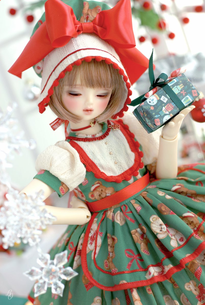 🎄
.
.
이번 크리스마스 시즌엔 마나카 등장~!💕
.
.
🎁 이번 선물은 뭘까?