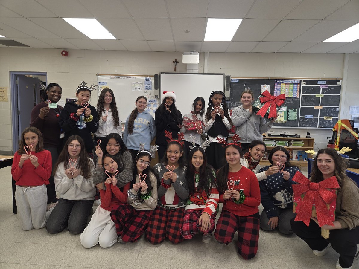 Ms.Cox 🇬🇾🇨🇦 tweet media