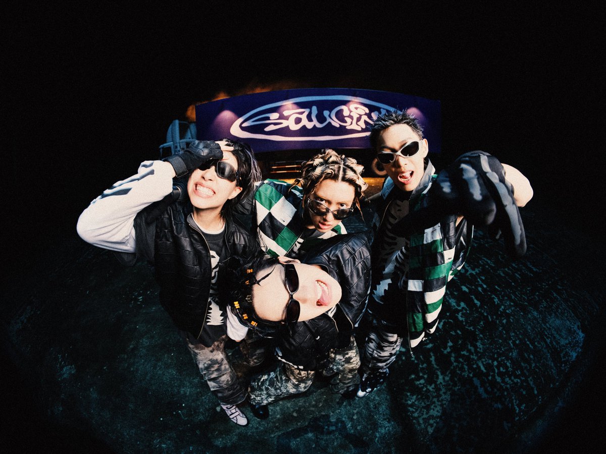 🥫Sauce be in my DNA 
Out on all platforms 6PM KST

MV youtu.be/GFRu5ea_klk
Pre-Save ffm.to/lngshotsaucin

#LNGSHOT #Saucin #MOREVISION