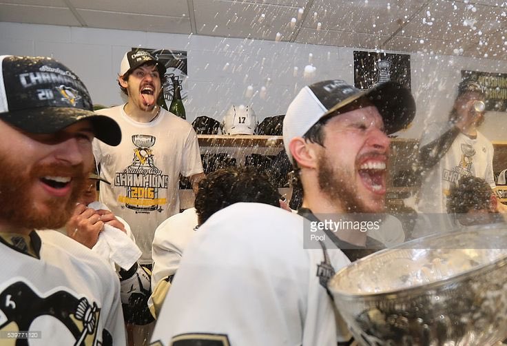 THE PENGUINS WIN IN THE SHOOTOUT ‼️

A sentence I never thought I’d say again.