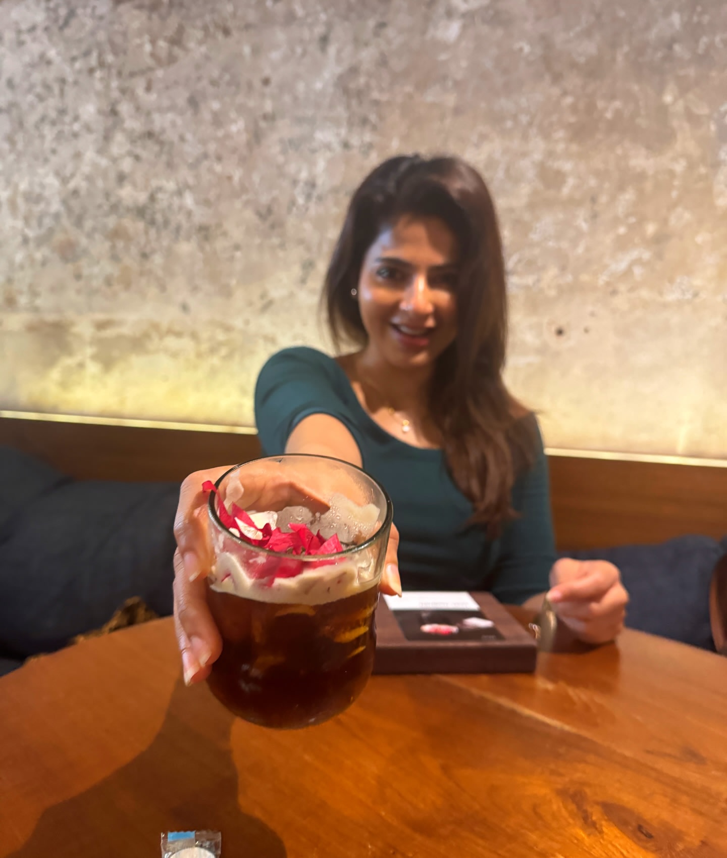 G8vdnHJbAAAm9vR?format=jpg&name=large