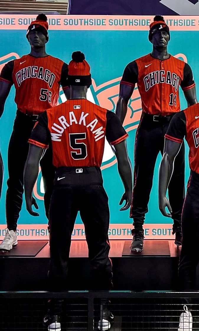 シカゴ・ホワイトソックスのチームストアには早速、村上宗隆 選手の