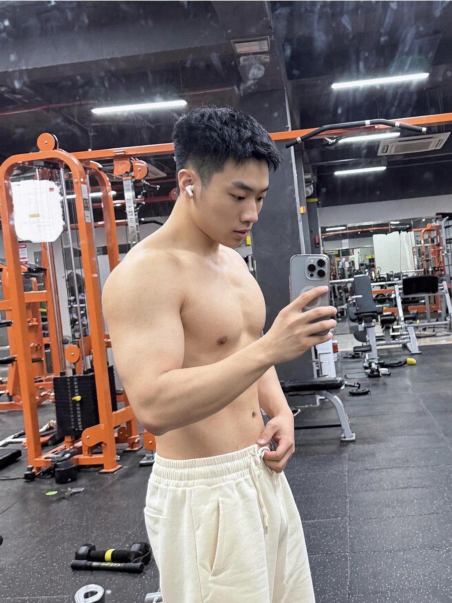 owen 北京 tweet media