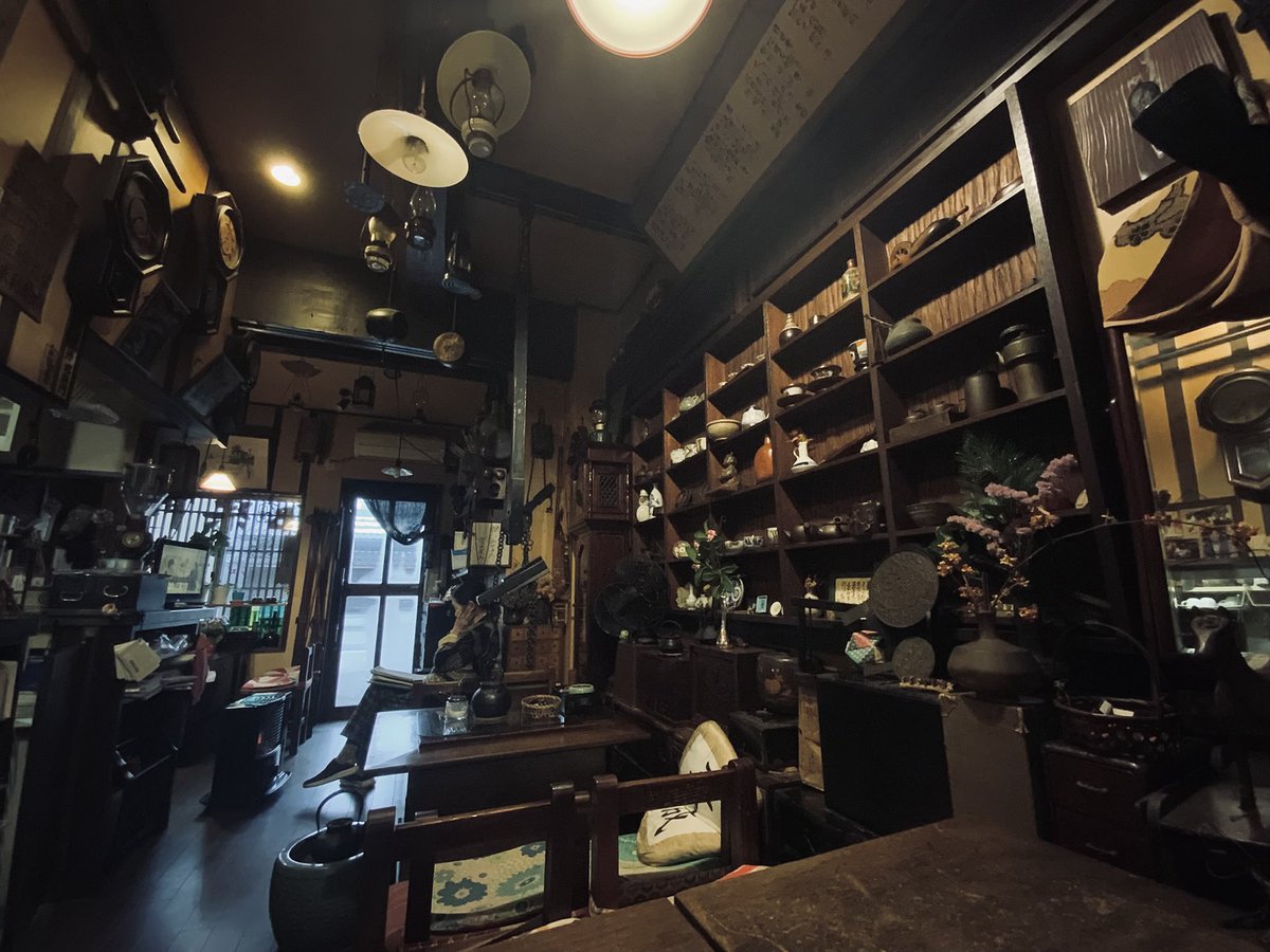 abcodef's tweet image. 高岡邪宗門も朝8時から開いていてゆったり話も聞けたのでありがたかった　邪宗門まとめ作りたいってもう3年くらい言ってるな　新潟と伊豆半島へ行かねばならない