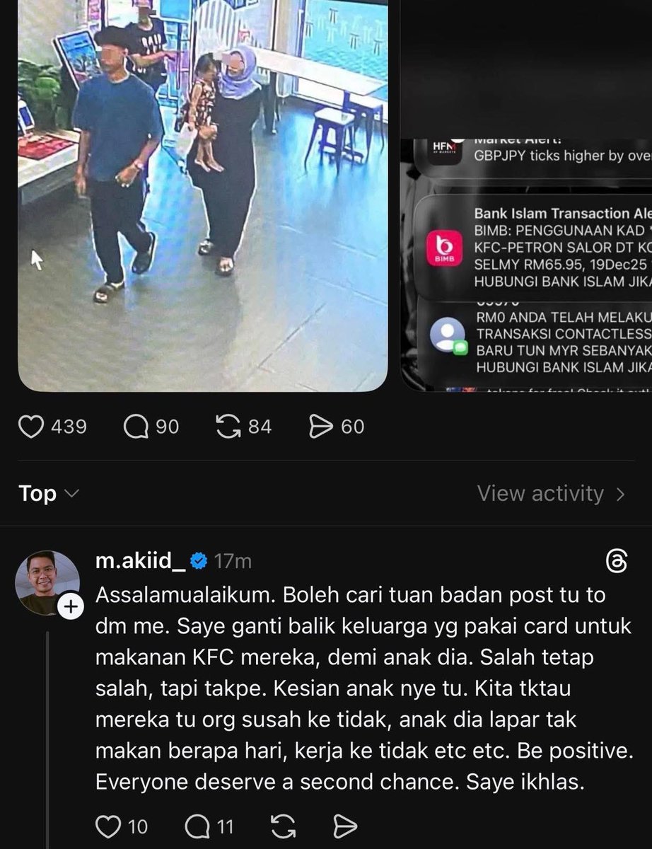 Aku Paling takut bukan pada pencuri. Aku takut pada masyarakat yang pertahankan pencuri.

Jumpa wallet tu mungkin ujian.
Guna card orang pergi makan KFC sampai RM65 tu pilihan.

Bukan tersalah.
Bukan tertekan.
Itu keputusan sedar.

Zaman sekarang jangan bodohkan diri.
Setiap