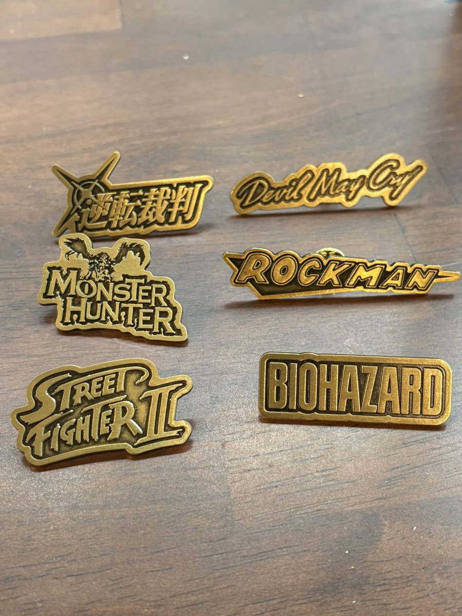 統幕長胸章ピンバッジ真鍮製私物品 統幕長胸章ピンバッジ真鍮製