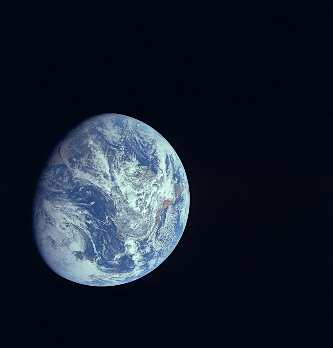 57年前の今日、1968年12月22日にアポロ8号から撮影された地球。 アポロ