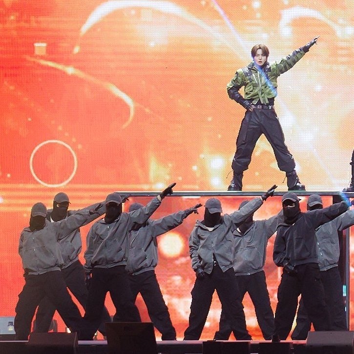 leokenyal's tweet image. UPICK RT DEAL FOR #LEO : BEST POSITION FINAL

🏆3,000 💙

— follow @dm_Jamsjams 
— like &amp;amp; rt @dm_Jamsjams ' pinned 
— like &amp;amp; rt this tweet (150 min)
— drop proofs (70 min)

Dec. 24, 11AM KST