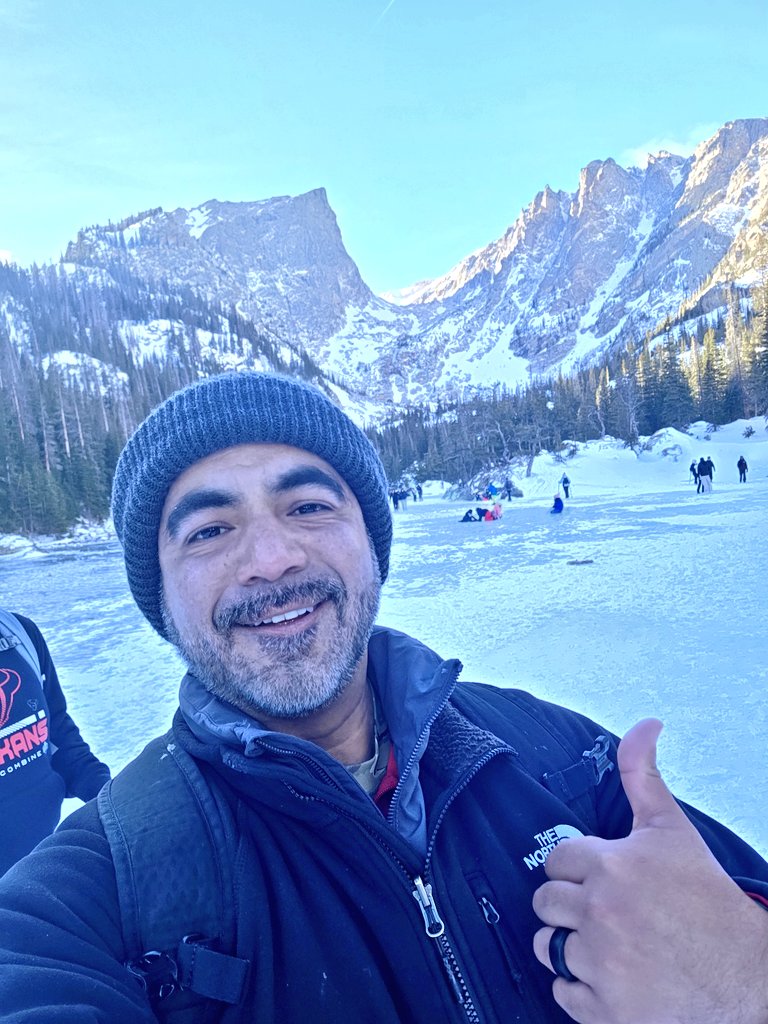 jloz82's tweet photo. First time hiking in the Rocky Mountains—what a great experience!
#RockyMountains #UphillHike #AltitudeLife https://t.co/A8oyFMDldt