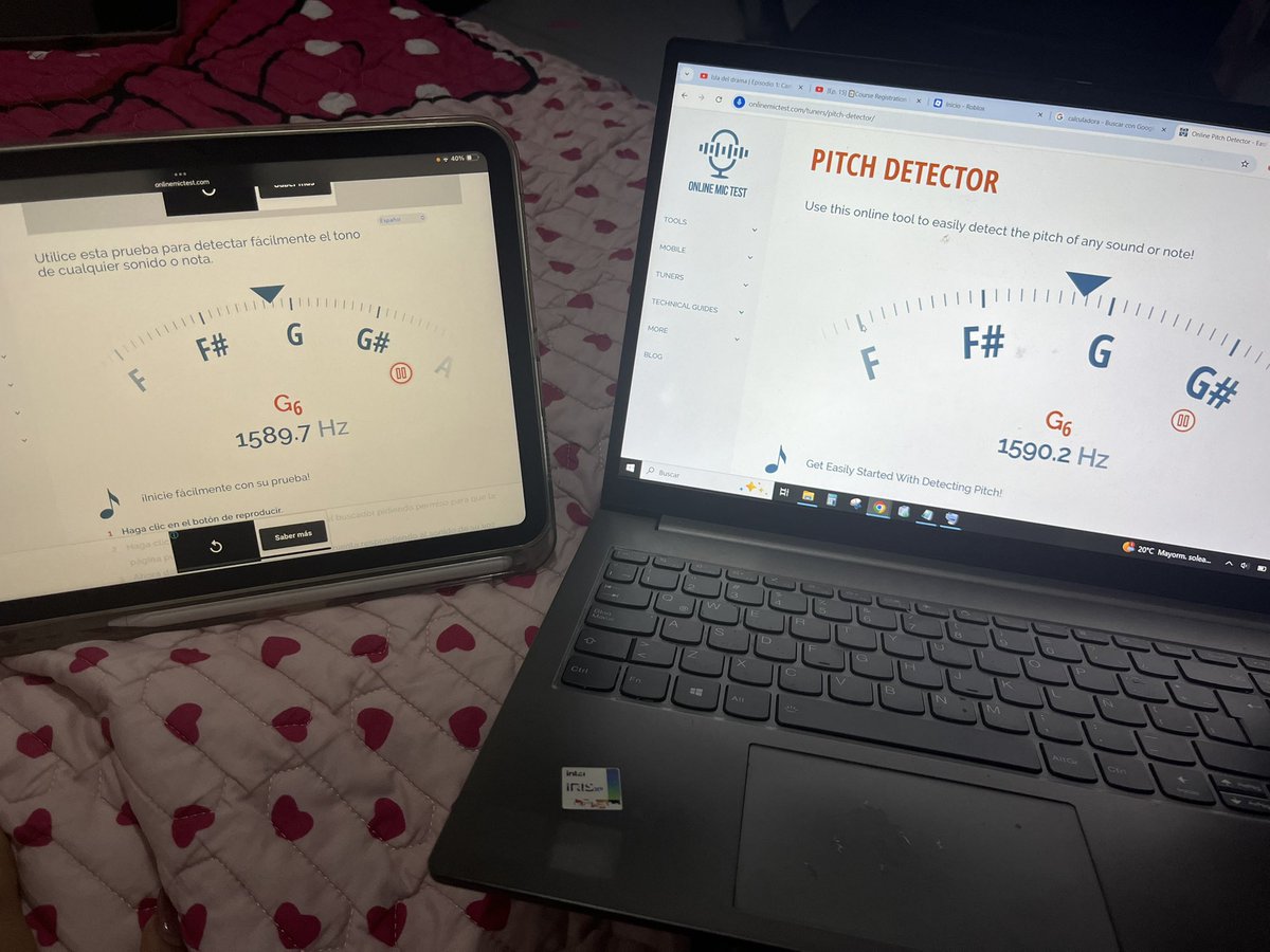 sunlaxis's tweet image. baked goodies with my friend