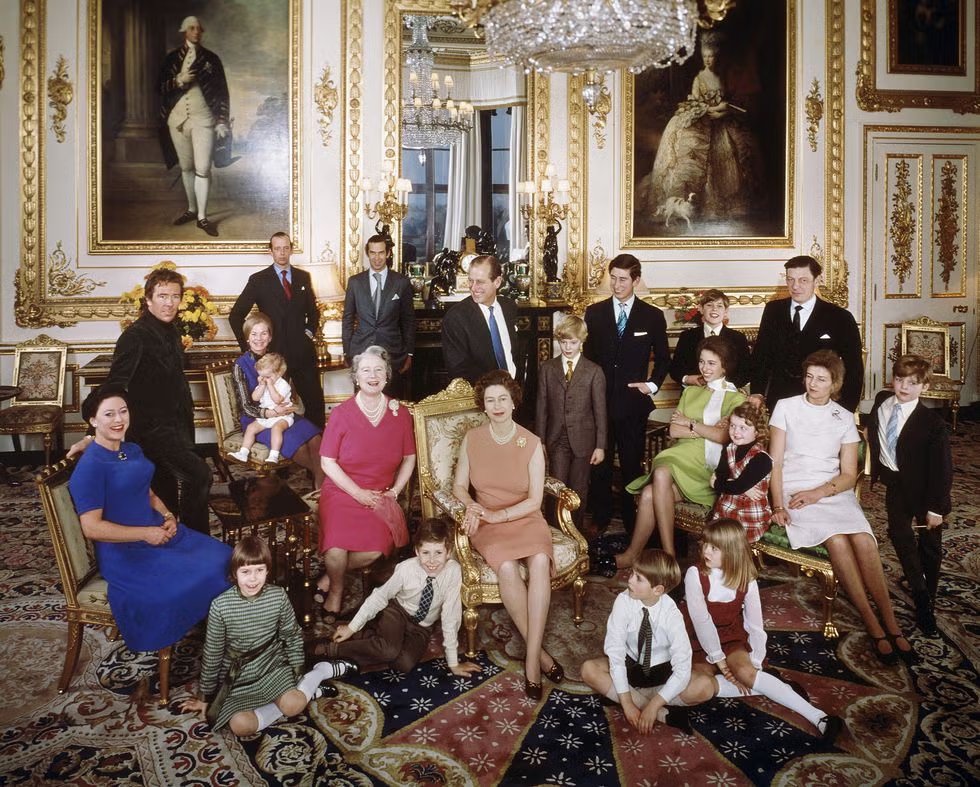 ON THIS DAY IN 1971: Lord Lichfield photographs royals at Windsor ...