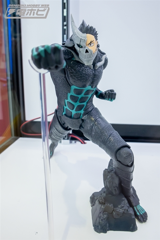 エレガブソフビ　ブラックホール怪獣　グラビトン　オマケ付　値下げ 楽天市場】【中古】 怪獣8号ハーフマスク「怪獣8号」 : お宝市番館