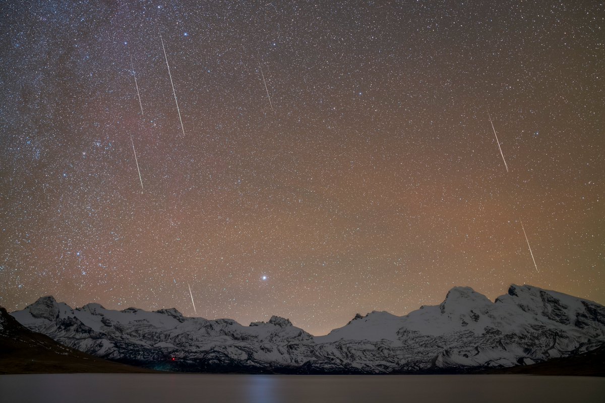 ViltroxOfficial's tweet photo. Astrophotography taken with Viltrox AF 35mm F1.2 LAB Z.📷🌍
Credit: @唐柏鸿
#viltrox #viltrox35mmf12 #Viltrox35LAB #viltrox35f12z #Nikon #Nikonlove #Nikonlover #nikonphotography #photography #photographer #camerasetup #cameragear #portraitphotography #landscapephotography https://t.co/j0zLBnX9RK