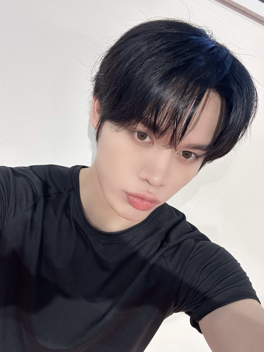 V03PD's tweet image. 우~🧋 + 아~