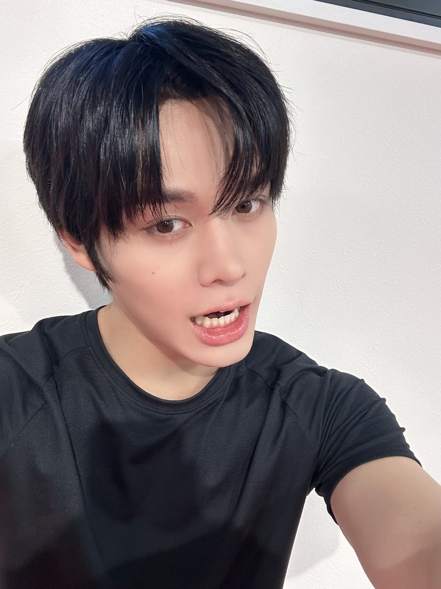 V03PD's tweet image. 우~🧋 + 아~