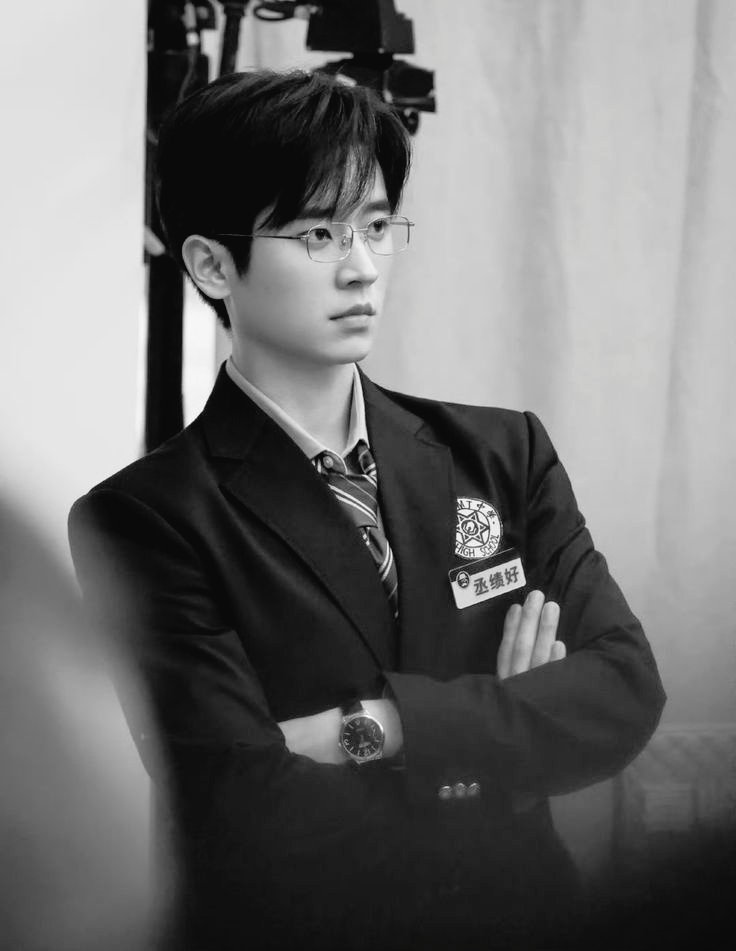 ghuratpena's tweet image. 