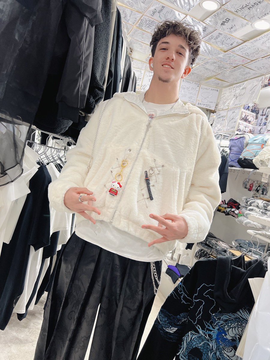 HUNTING SNAP 原宿キングリーマスク お客様 タヒチからのお客様