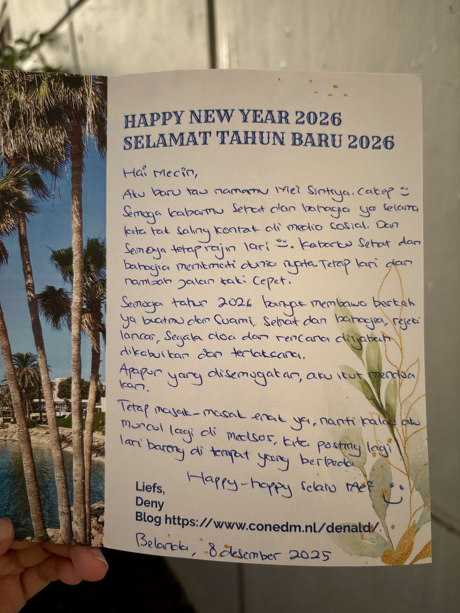 Dapat postcard dari mba <a href="/Denald/">Deny</a> yaampun mba Den lama banget nggak ada kabar, tiba-tiba kirim postcard yang artinya semoga mba Deny juga dalam keadaan baik. Terima kasih mba Den atas doa-doa yang tertulis, semoga semuanya dikabulkan Allah aamiin ✨