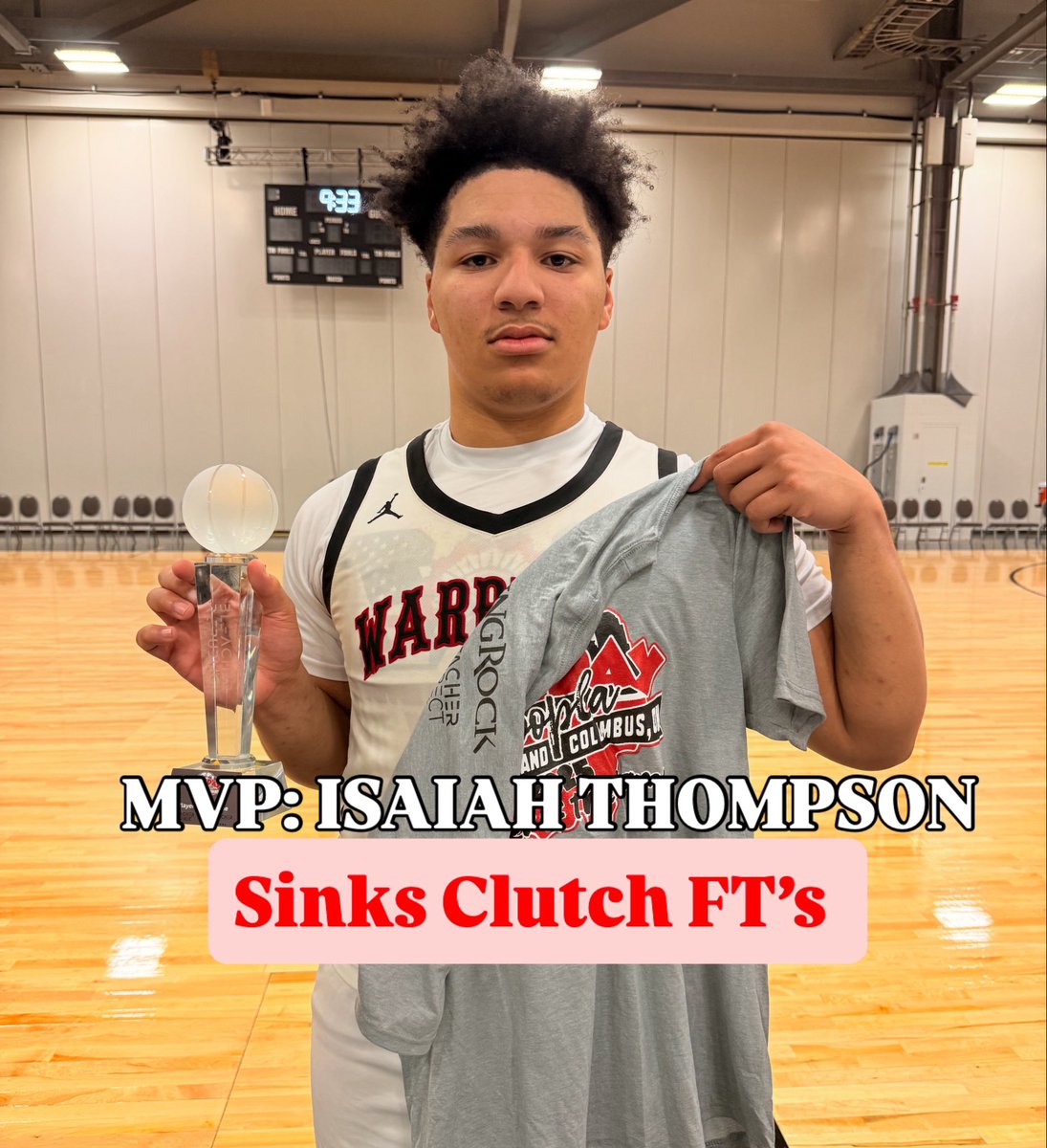 oh_report's tweet photo. Wayne holds off a valiant 4th quarter comeback by Columbus Academy with Isaiah Thompson coming up BIG in crunch time. 😤 A 51-47 Warriors victory extends their win streak to 4 straight, with Thompson netting 12 points including 2 clutch free throws to ice the win 🧊 https://t.co/ReW8VCHFLA