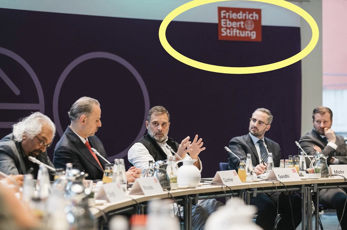 Round Table Conference | Indian Reforms, Gandhi \u0026 Ambedkar | Britannica, image size:1200x798