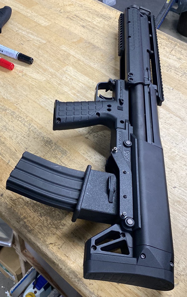 M4マガジン仕様です♪ 東京マルイ ガスショットガン KSG サラマンダー