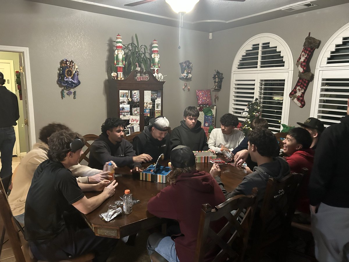 Gregory Euker tweet media