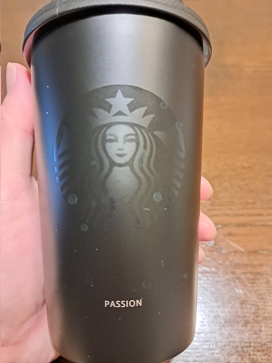 untidy7851369's tweet photo. クリスマスプレゼントをいただきました。
名入れタンブラーで、決めた文字は「PASSION」
また、頑張る
#FYOP
#PassionChangesEverything
#DoorDo https://t.co/UOKKFfl7aj