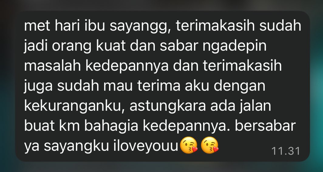 welaatsyuka's tweet image. ucapan hari ibu pertama buat aku🥹🤍

our baby is coming very soon! feeling loved by my hubby makasih sayang cintaku selamanyaaa