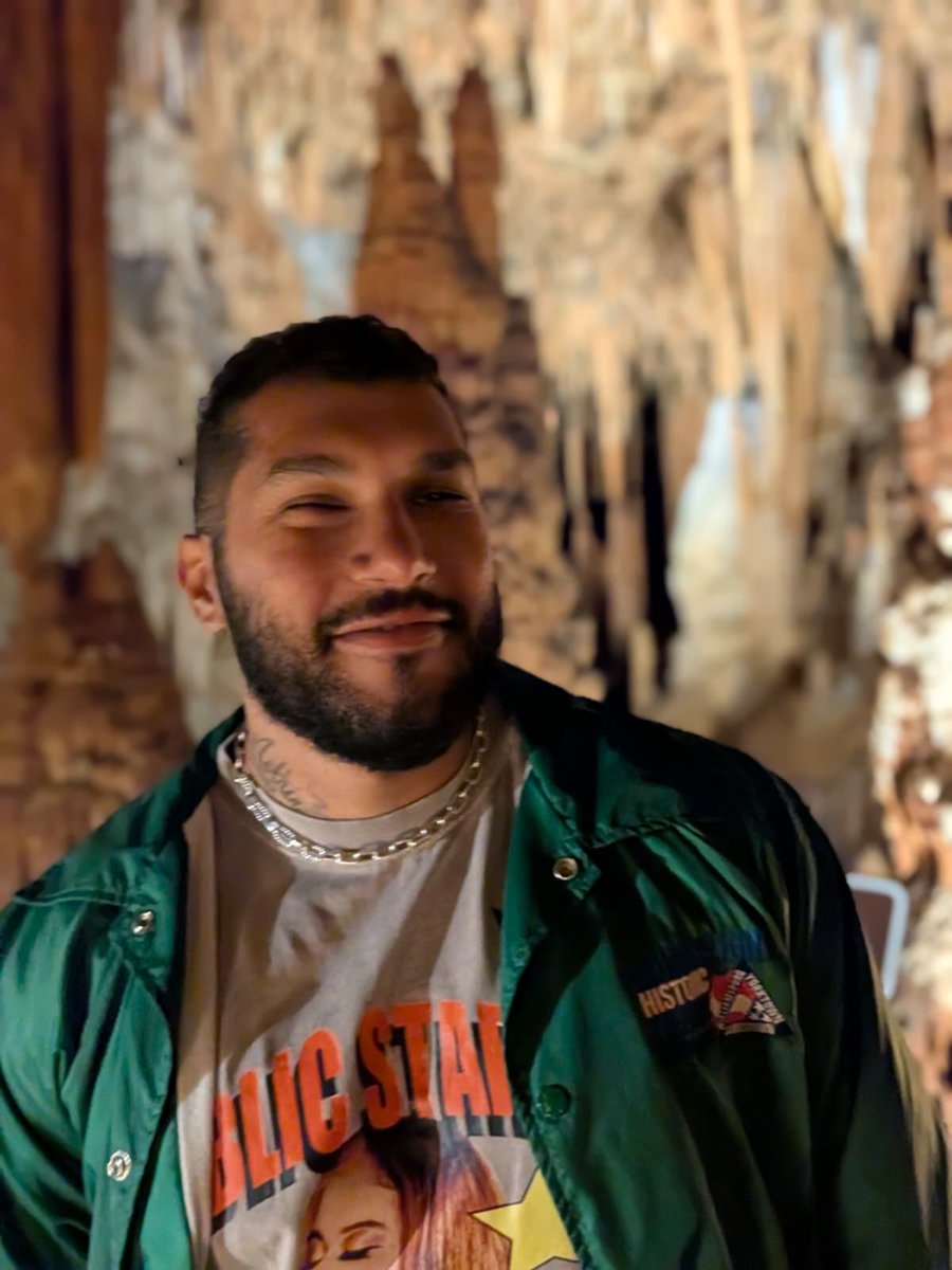 bigcheex's tweet image. Agosto.