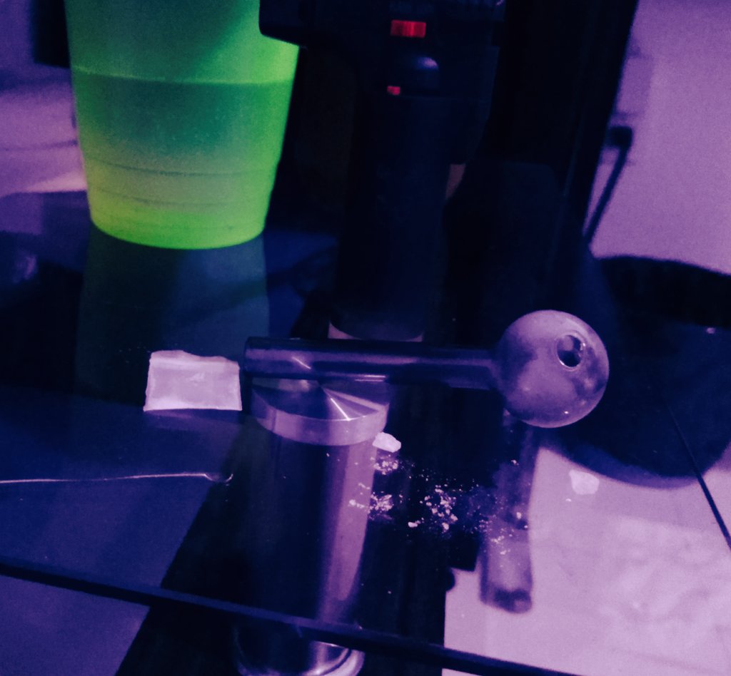 Friddyss's tweet image. Drogada 24/7 jsjs