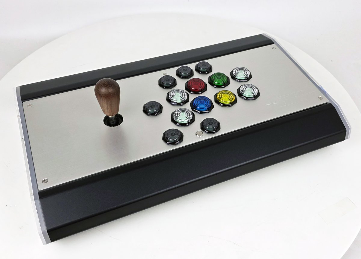 ASURAFACTORY's tweet image. The FORCE is customizable too!!
Cosmic black with Pure silver ver.