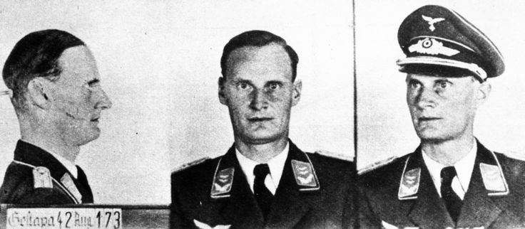 SpiesVespers's tweet photo. OTD Dec 22, 1942 members of #Red_Orchestra #Harro_Schulze_Boysen, #Ilse_Stöbe and #Rudolf_von_Scheliha brutally executed. https://t.co/8YTnCBoNvo