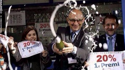 altorrijos_'s tweet photo. ¿Os acordáis del  impuesto "temporal" a las loterías que introdujo el socialista Montoro con el beneplácito del inútil de Rajoy en 2013?
Pues sigue vigente 
#LoteriaRTVE https://t.co/3eu96PaV6t