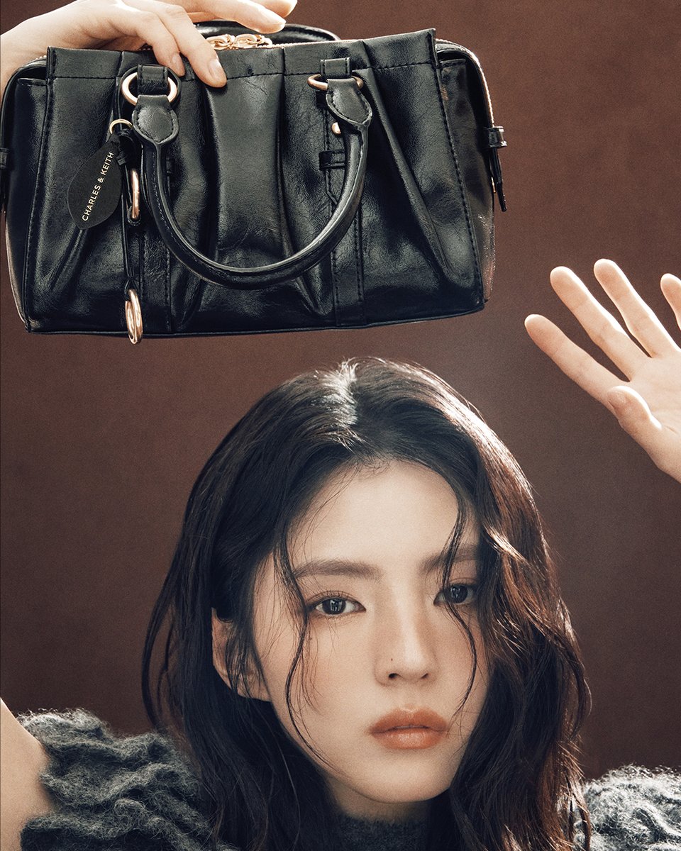 Charles_Keith tweet media