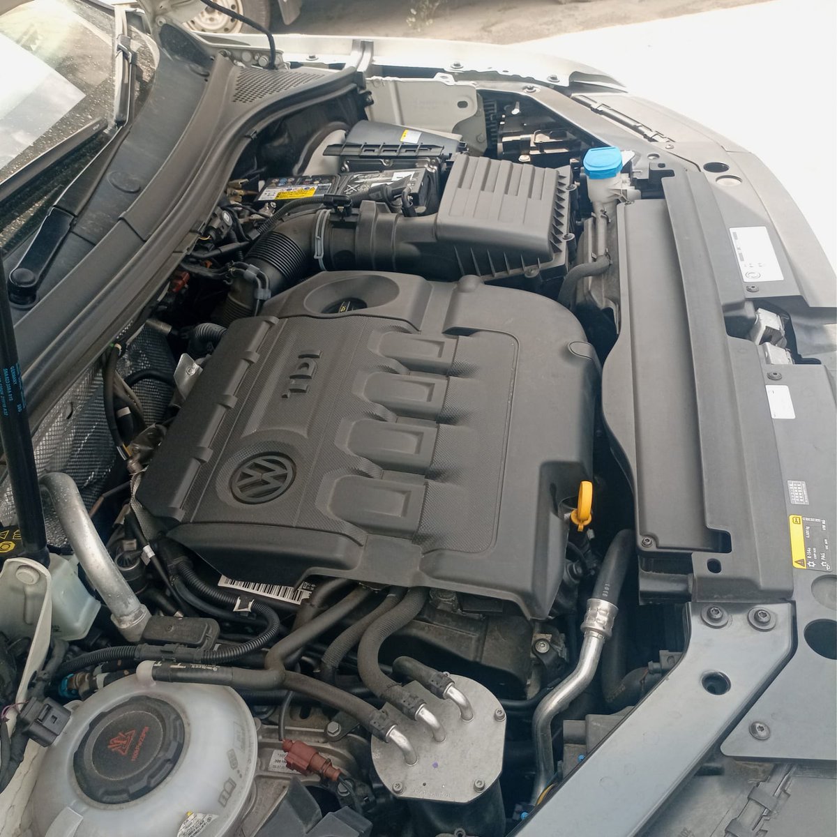 Briankariu's tweet image. This car had me worried a little bit
We were fast approaching cutoff for 2018 cars.
Imefika right on time.
Dithoro wosaaaaap