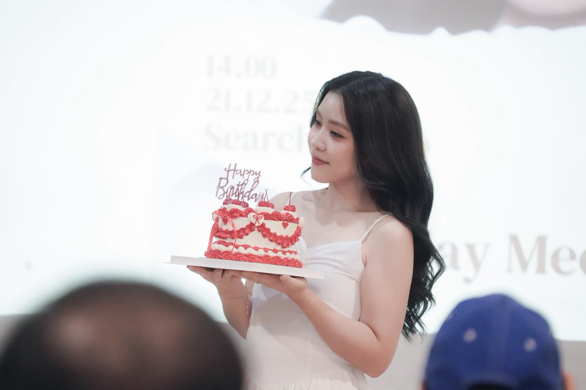 TarwaanISRPFC's tweet image. [🦦🎂] #IsTarwaantynineStillShine

ภาพบรรยากาศงาน Istarwaan 29th Birthday Meeting 🫶🏻
🔗 drive.google.com/drive/folders/…

#TarwaanIsarapa #Istarwaan