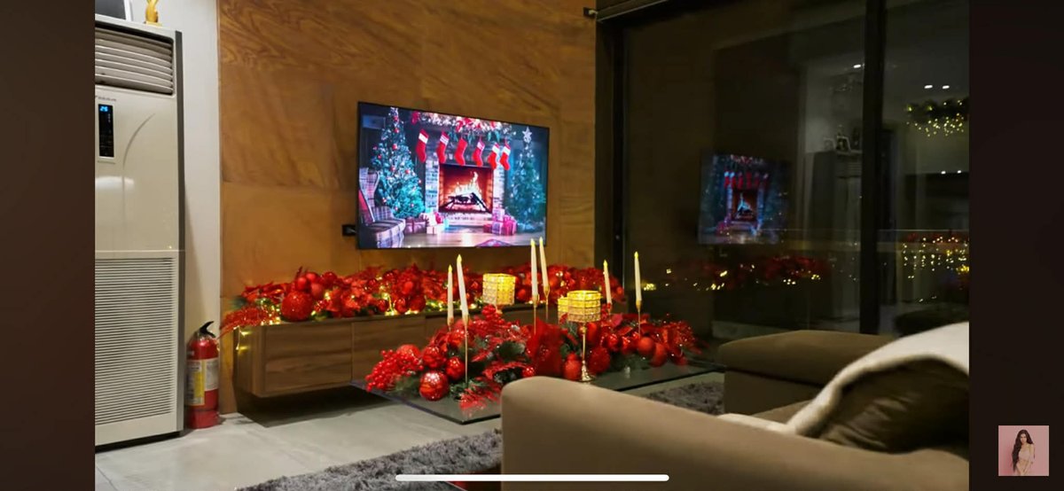 Eto talaga yung taon taon kong iniintay, ang christmas decor nila 🥺🤗🖤 <a href="/ZeinabHarake11/">Zeinab Harake Parks</a> <a href="/ray1parks/">Ray Parks Jr.</a> 
youtu.be/eu6Aw8NDhOo?si…
youtu.be/eu6Aw8NDhOo?si…