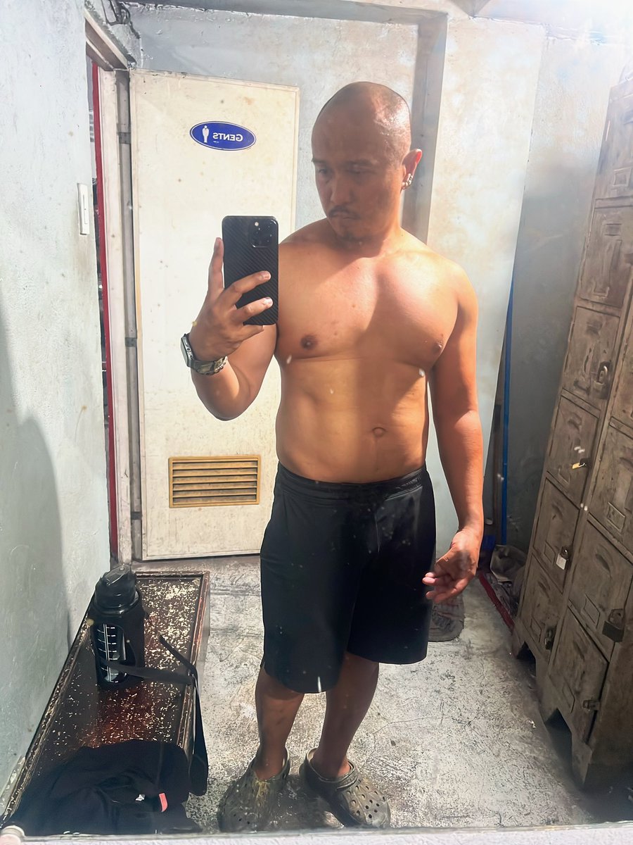Tragic_lemon's tweet photo. Holi- gainz https://t.co/6Wu1Hc4x60