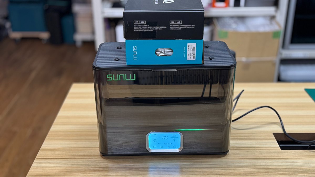 最大110℃まで出せる最新のフィラメントドライヤー SUNLU E2を買いまし