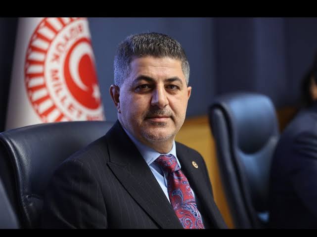 TBMM’de Adıyaman Milletvekilimiz Sayın İshak Şan’a yönelik saldırıyı şiddetle kınıyor, kendisine geçmiş olsun dileklerimizi iletiyoruz. Halkın iradesine uzanan her el, demokrasiye uzanmıştır. Şiddetin siyasette yeri yoktur.

<a href="/birsengunay02/">Birsen Günay</a> Akid Başkanı