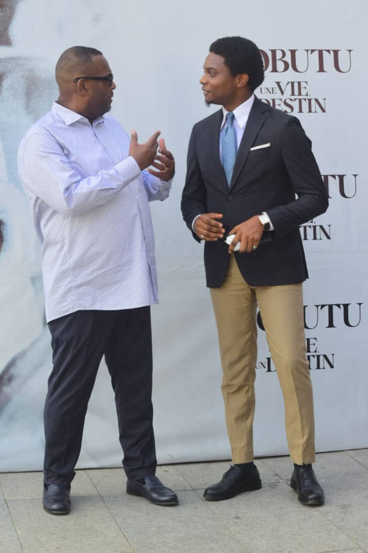 #RENAISSANCE 
"On peut être vieux à vingt ans, si on est fatigué de vivre, et jeune à quatre-vingts si on a envie de découvrir encore."
Romain Gary. 
MOBUTU, une Vie , un Destin ! 
<a href="/NzangaMobutu/">Mobutu Nzanga Ngbangawe</a> <a href="/fatshi13/">Félix A. Tshisekedi</a>