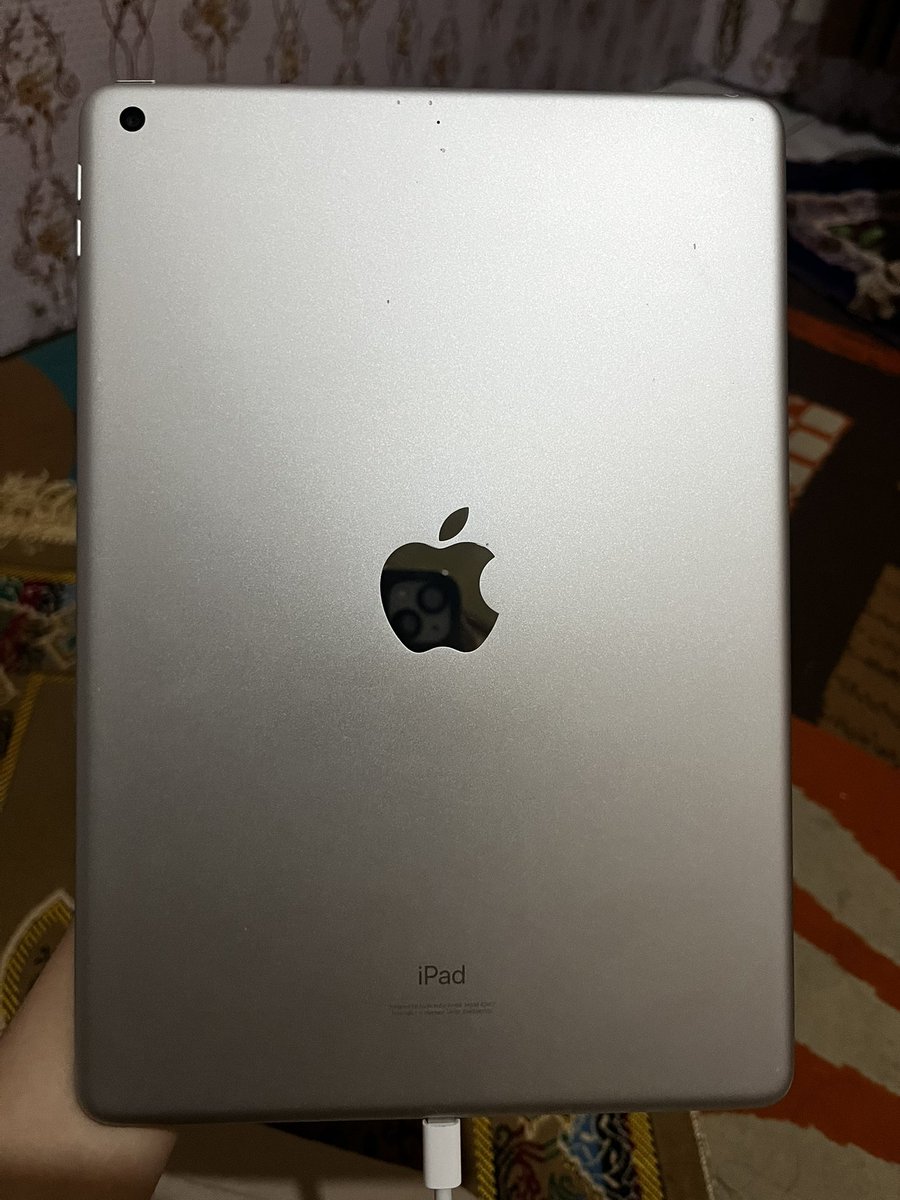 █▬█ █ ▀█▀ tweet media