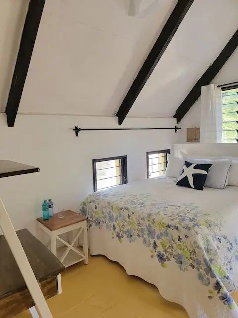 kago holidays tweet media