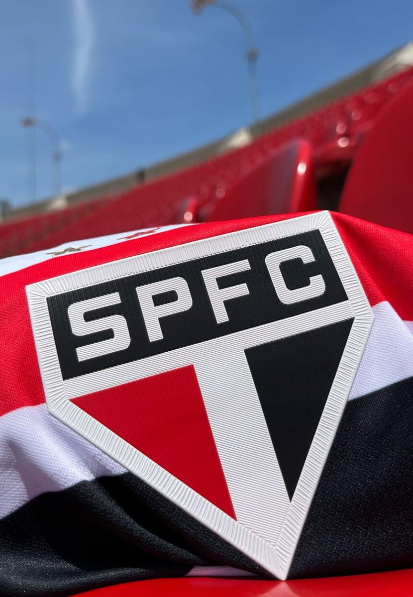 somosaopaulinos's tweet image. ⚠️ ATENÇÃO: Polícia investiga dirigentes do São Paulo por supostos desvios de verbas em vendas de jogadores.

A investigação envolve uma lista de dirigentes tricolores e empresários suspeitos de participação no desvio. A Justiça já autorizou a quebra de sigilos bancários de…