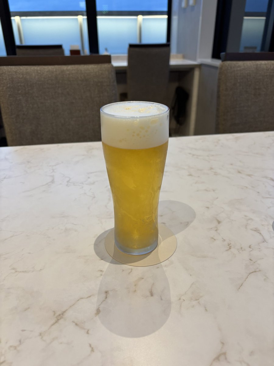 天然温泉ひなたの湯 大阪ユニバーサルベイサイド

民泊の屋上にあるサウナ
静かで空いてて⭕️
夕日に染まる街を見てととのう