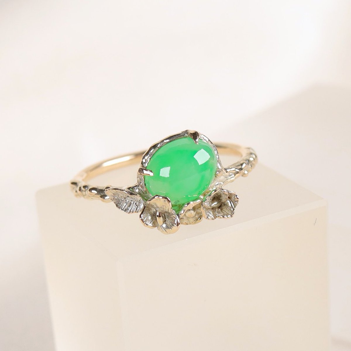 翡翠はいいぞ… 優しく、やわらかく、でもしっかりと存在して心を満たし